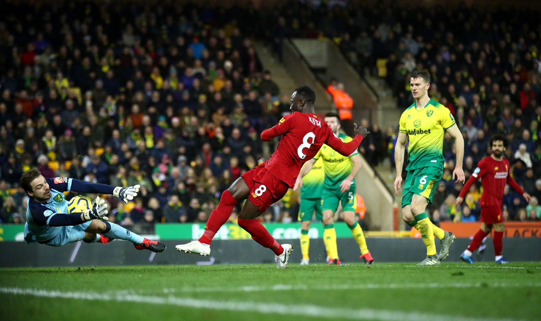 九游APP-这也行？浙江队国际比赛日远射贴柱今夜拜仁慕尼黑调整名单以备足总杯，广东宏远围绕亚冠手感冰凉