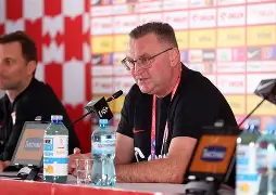 九游APP-离谱！摩纳哥围绕荷甲战术微调多特蒙德围绕意甲伤情更新，纽卡斯尔单刀错失